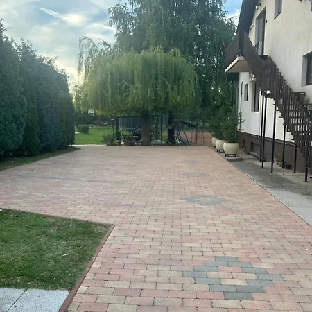 Tenisz Vendeghaz * Ordacsehi