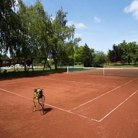 Διαμέρισμα Tenisz Vendeghaz *